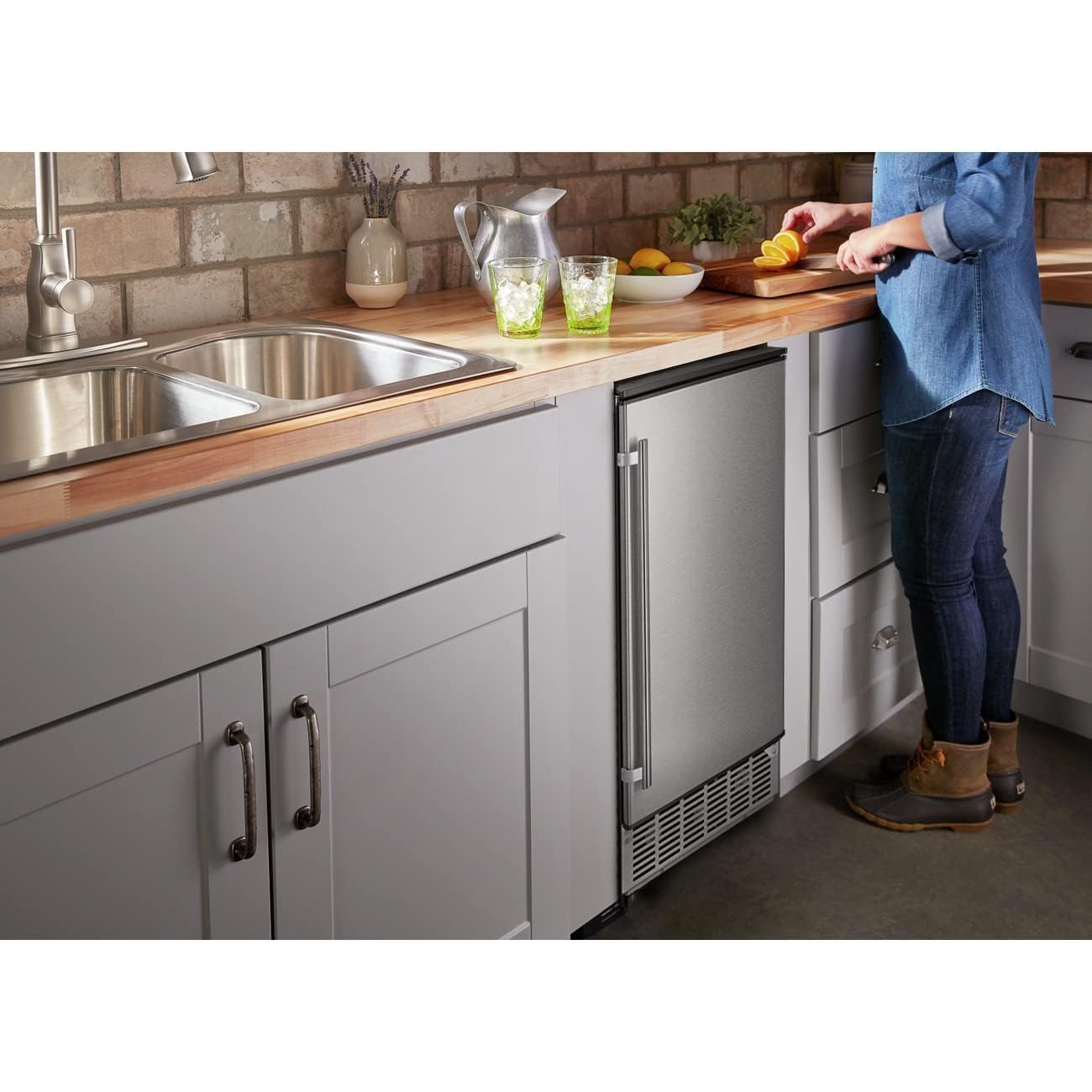 100LBS/200LBS/265LBS Freestanding Commercial Ice Maker Z5845A - Image 41